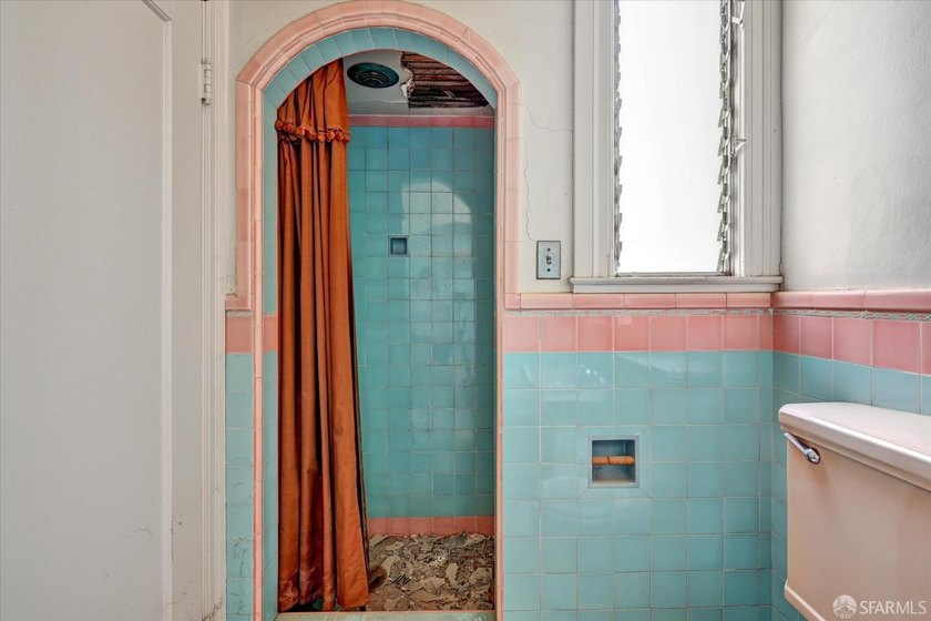 A great opportunity to restore a rare piece of San Francisco - photo 43