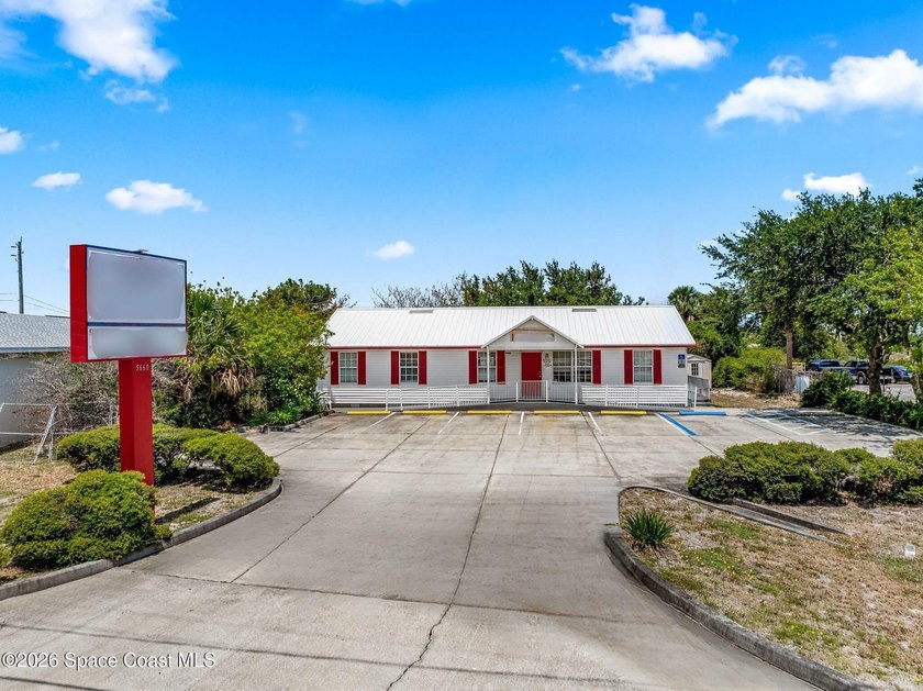 Here is a rare opportunity to acquire a fully built-out - photo 3