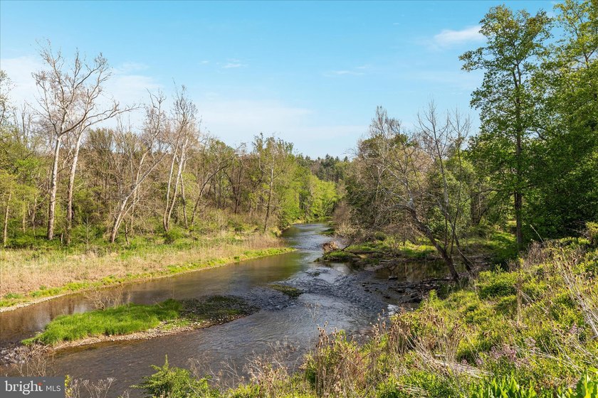 One-of-a-kind riverfront living, where the rhythm of the Cacapon - photo 35