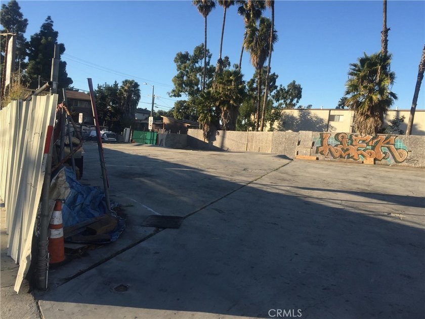 1415 Anaheim St - photo 18