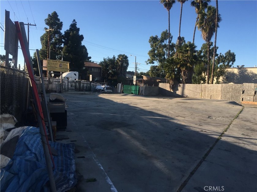 1415 Anaheim St - photo 20