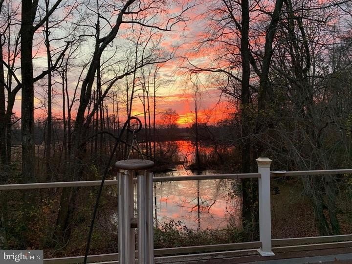 Price Reduction! Located on the lake. Here is your opportunity - photo 36