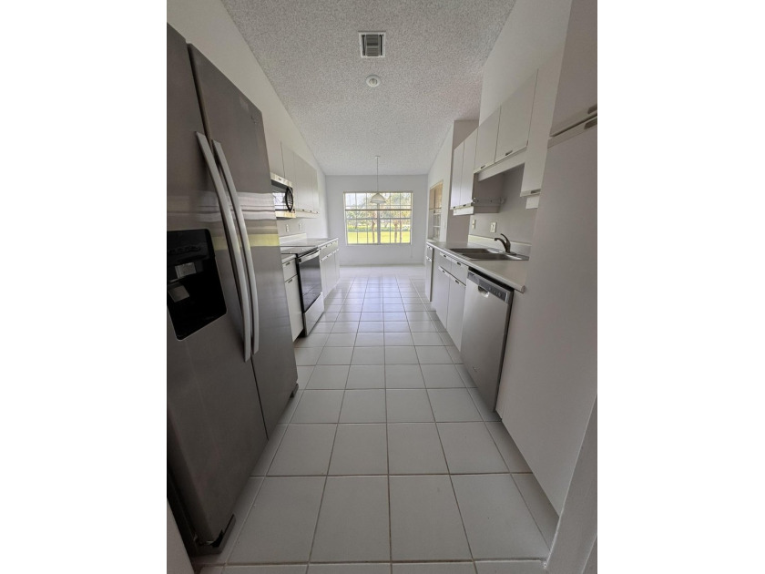 Don't miss this 3 bedroom 2 bath unit located in the beautiful - photo 13