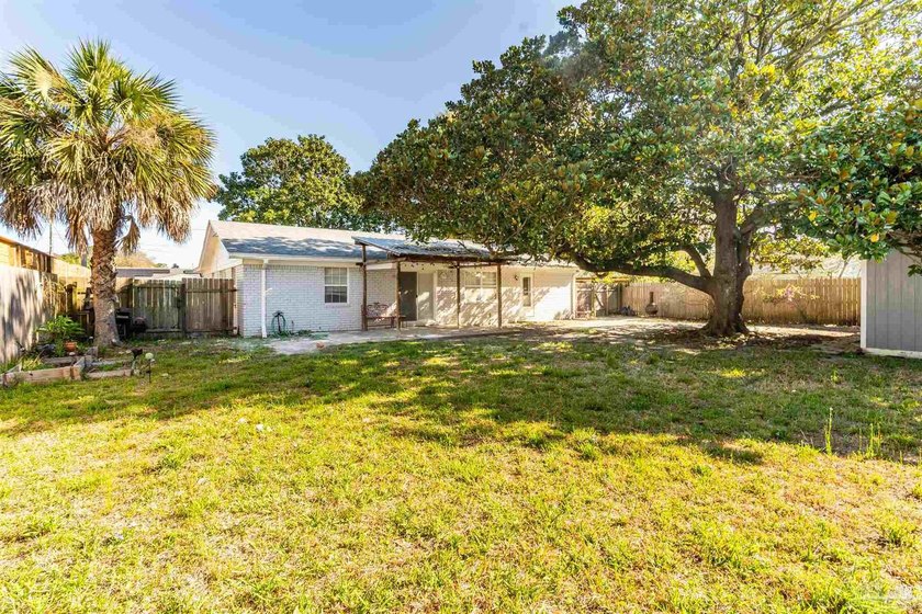 Beautifully updated home conveniently located in the heart of - photo 31