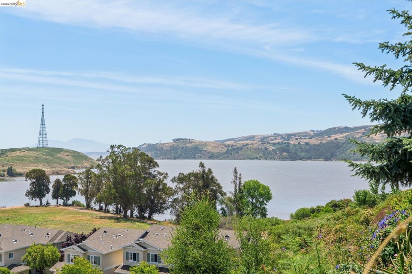 Welcome to 154 Camino Del Sol, located in the sought-after Vista - photo 35
