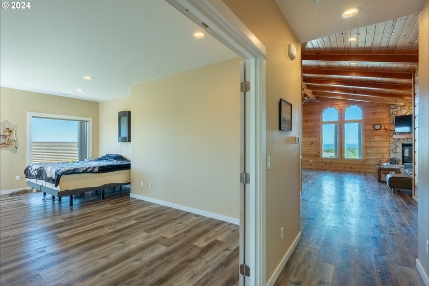 Stunning 2 story luxury home with incredible views of the ocean - photo 24