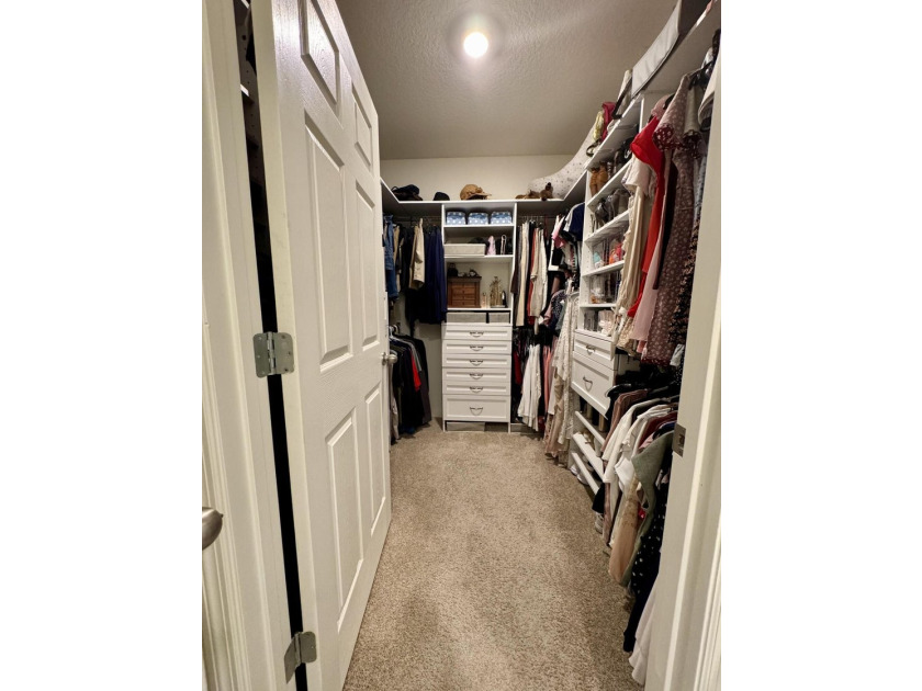 Welcome to this beautifully upgraded 3-bedroom, 2-bath CBS home - photo 27