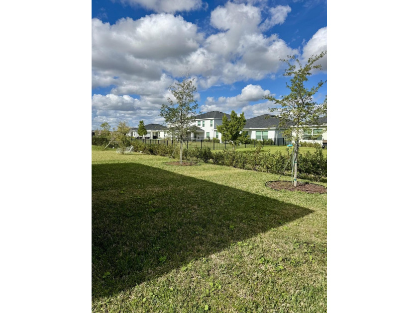 Welcome to this beautifully upgraded 3-bedroom, 2-bath CBS home - photo 36