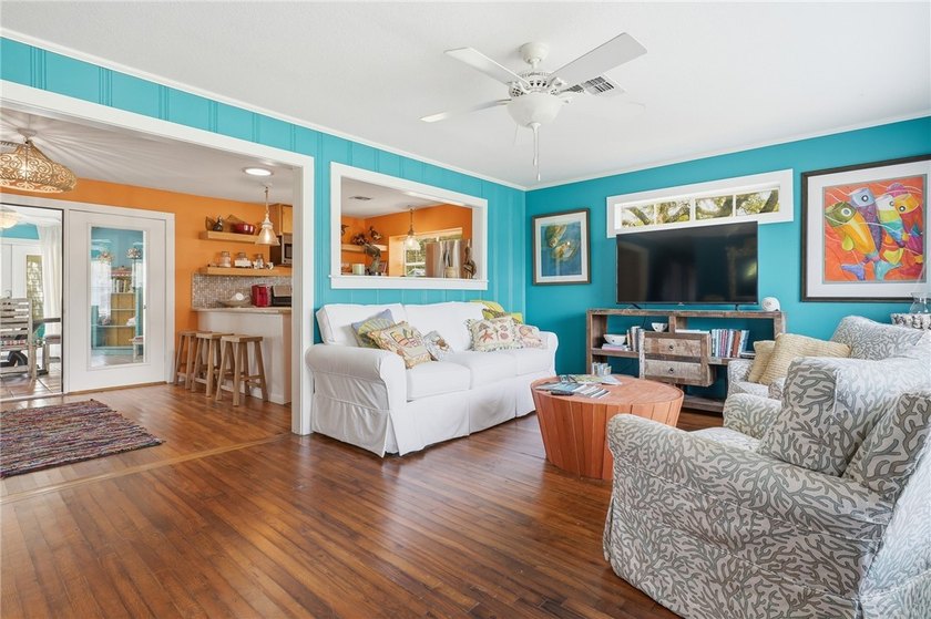 If you've been longing for a wonderful Coastal get-away or even - photo 6