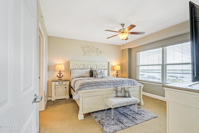 **NEW PRICE IMPROVEMENT**Beautiful 3-bedroom, 2-bath condo - photo 11