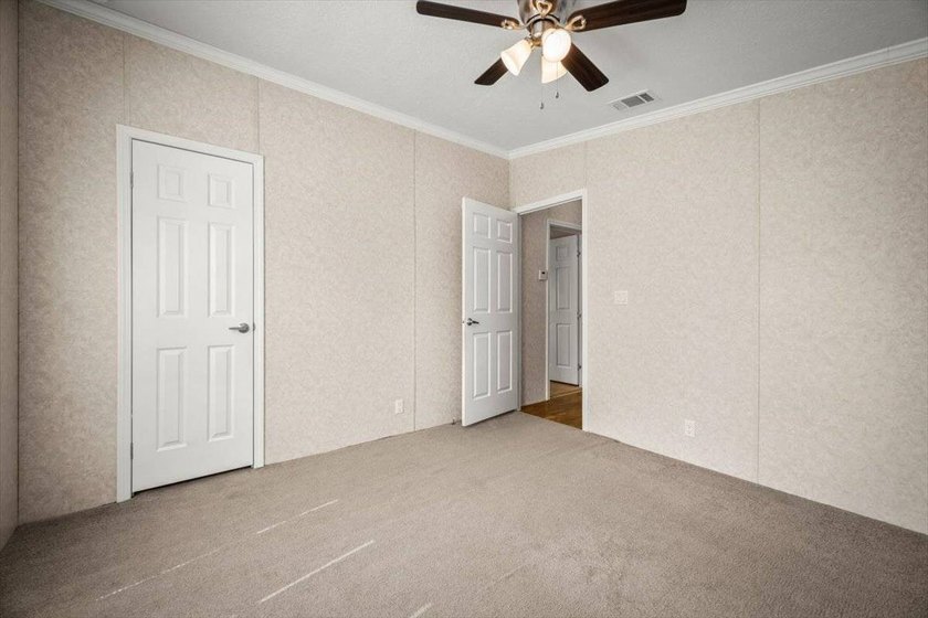 (Ver abajo para espanol) Discover your family's perfect home in - photo 22