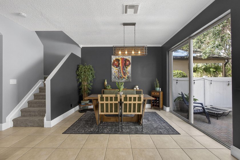 Welcome to a home where the big details are already handled - photo 14