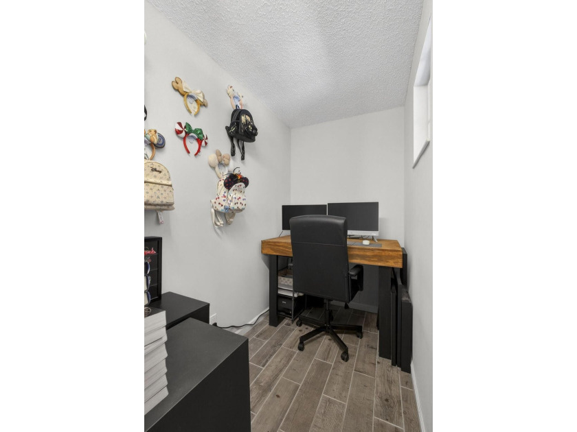 Welcome to a home where the big details are already handled - photo 36
