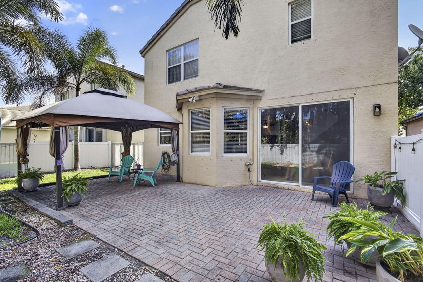 Welcome to a home where the big details are already handled - photo 40