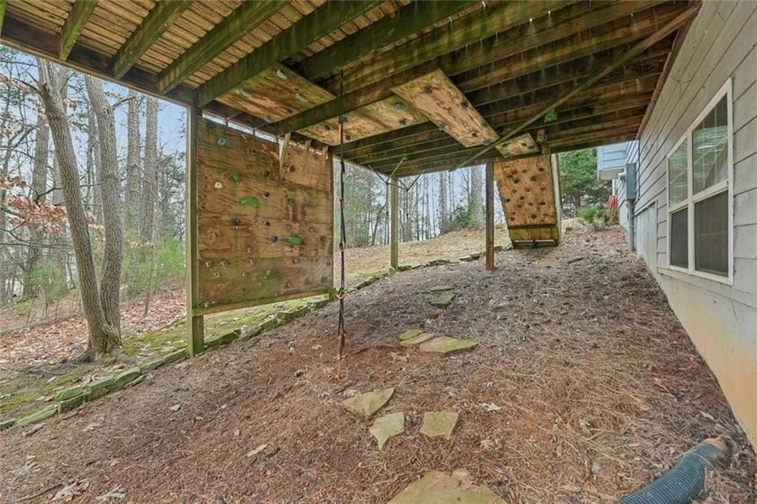 A Rare Lake Lanier Escape: Private Retreat on Over 2 - photo 42
