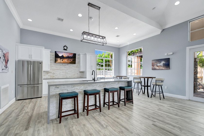 Welcome to a home where the big details are already handled - photo 49