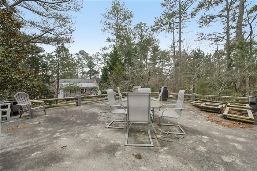 A Rare Lake Lanier Escape: Private Retreat on Over 2 - photo 50