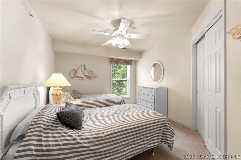 Walk-in level lakefront living in sought-after Bristol Bay! This - photo 17
