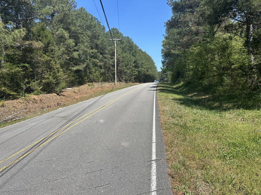 Land Luxury in Guntersville! Discover an exceptional opportunity - photo 26