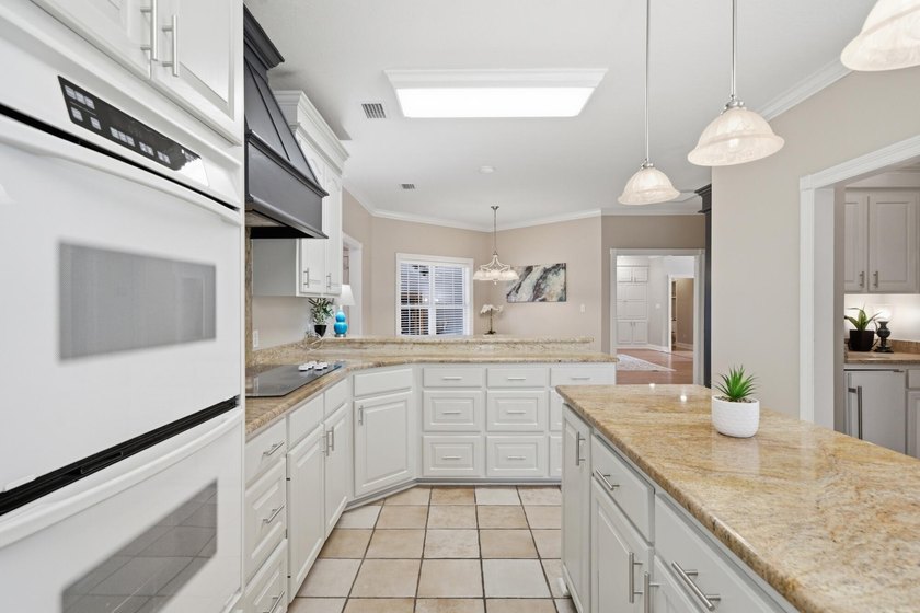 $100,000 below current appraisal pricel! Creates equity to the - photo 12