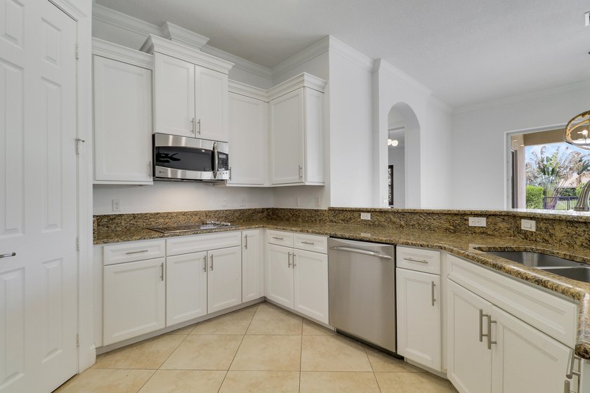 Located in one of Jupiter's most sought-after gated communities - photo 13