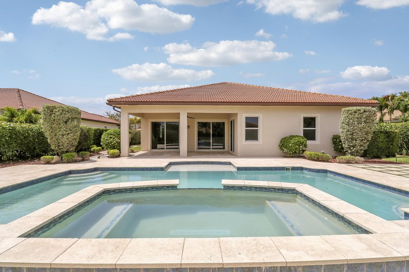 Located in one of Jupiter's most sought-after gated communities - photo 34