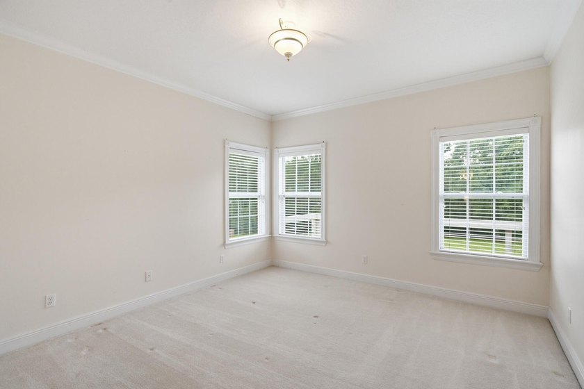 $100,000 below current appraisal pricel! Creates equity to the - photo 40