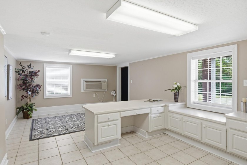 $100,000 below current appraisal pricel! Creates equity to the - photo 45
