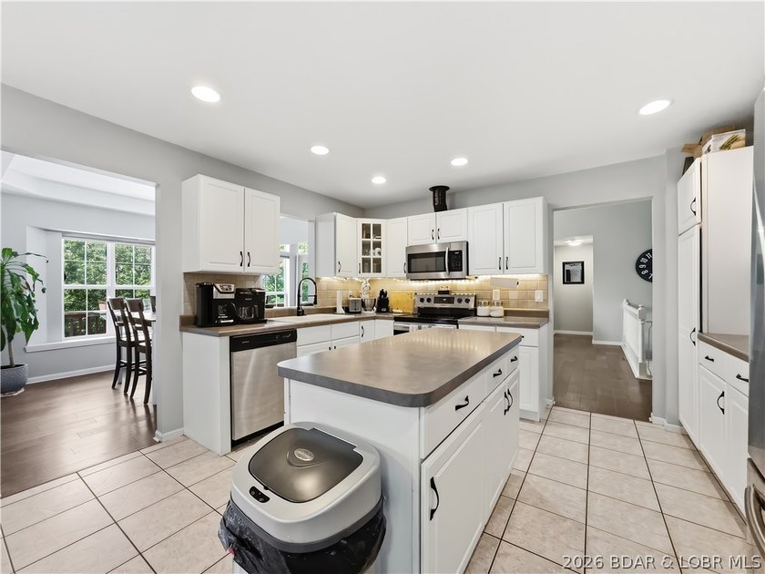 Great location in Hawk Island Estates with seasonal Lake View - photo 11