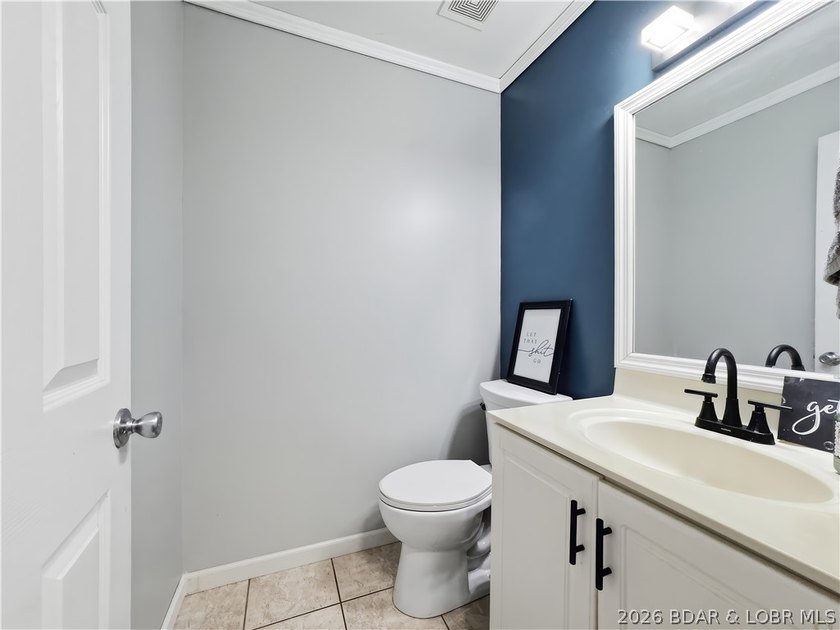 Great location in Hawk Island Estates with seasonal Lake View - photo 17