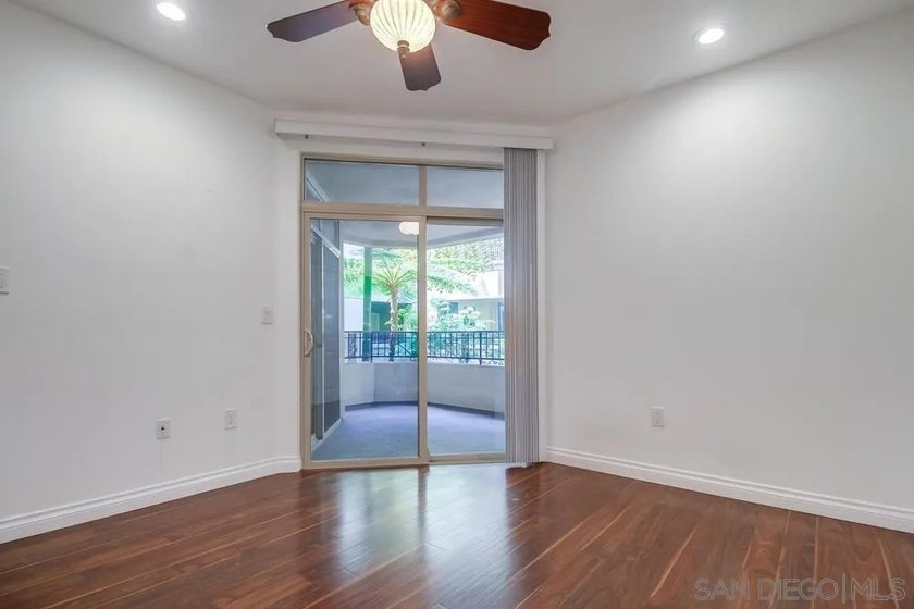 Experience comfort and style in this beautifully appointed - photo 17