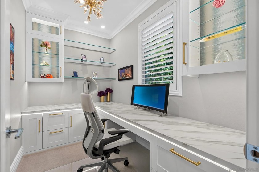 One of a kind luxury home in 4S Ranch! Experience refined luxury - photo 17