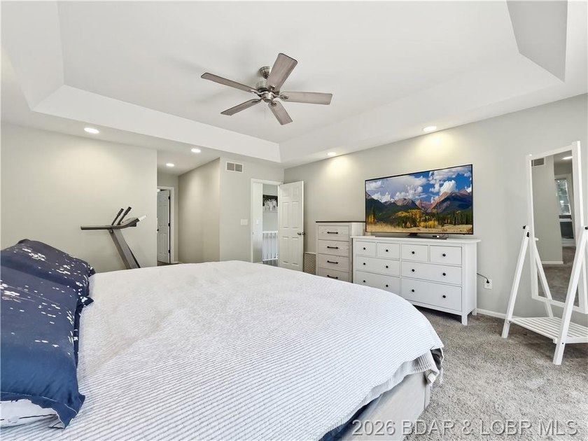 Great location in Hawk Island Estates with seasonal Lake View - photo 19