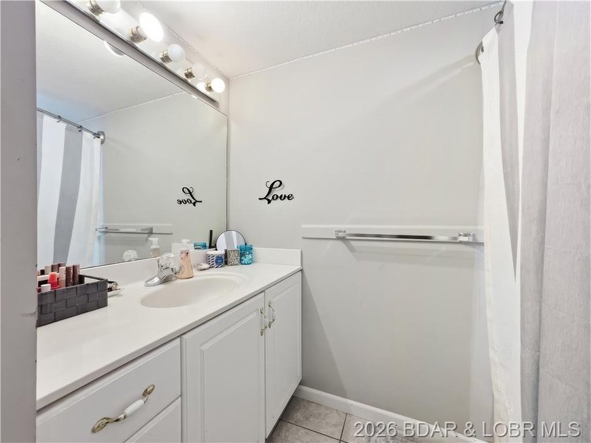 Great location in Hawk Island Estates with seasonal Lake View - photo 27