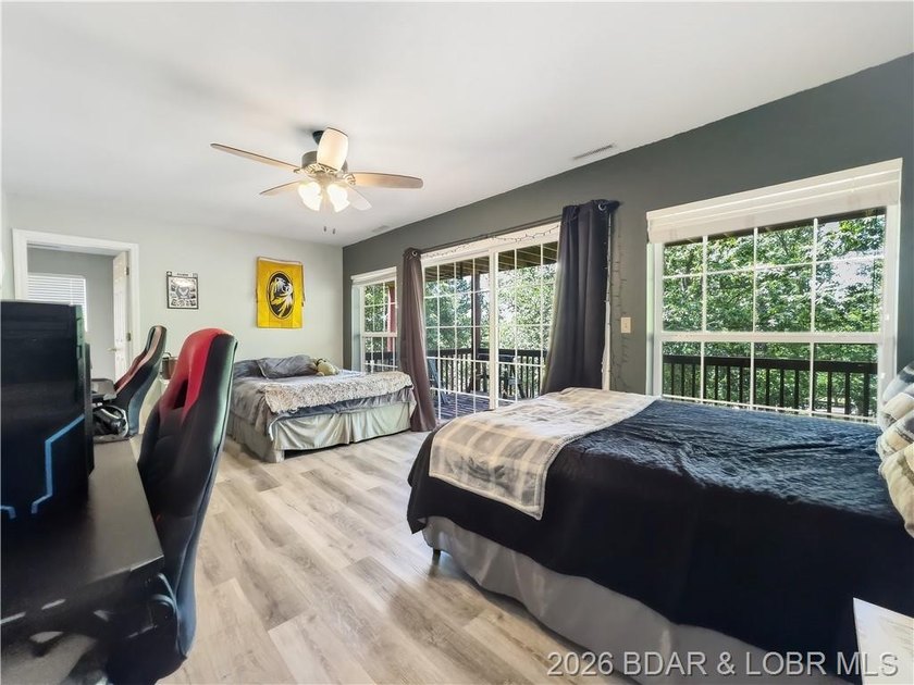 Great location in Hawk Island Estates with seasonal Lake View - photo 38