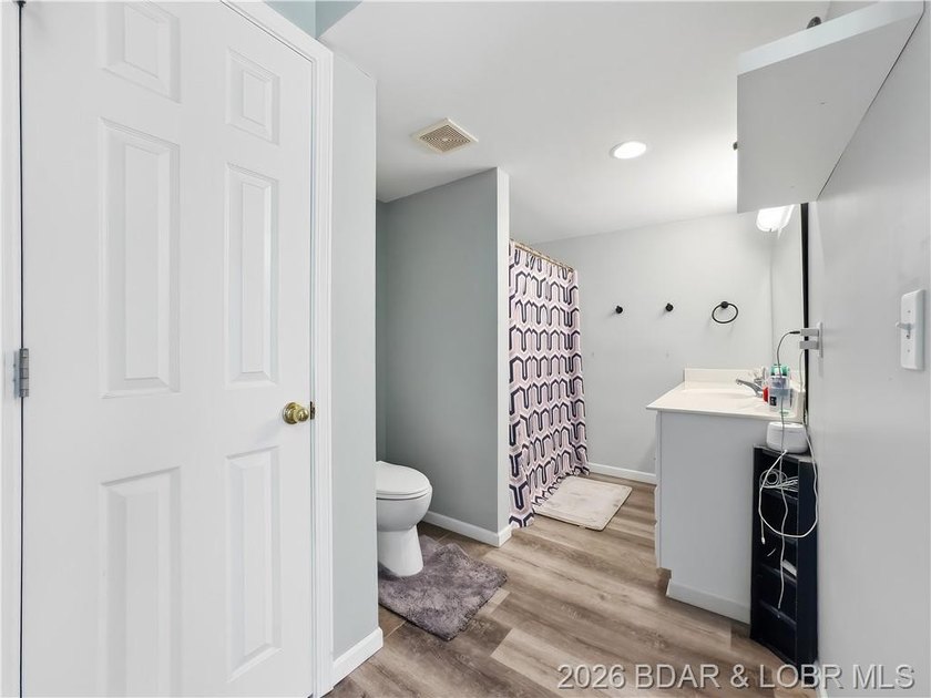 Great location in Hawk Island Estates with seasonal Lake View - photo 39
