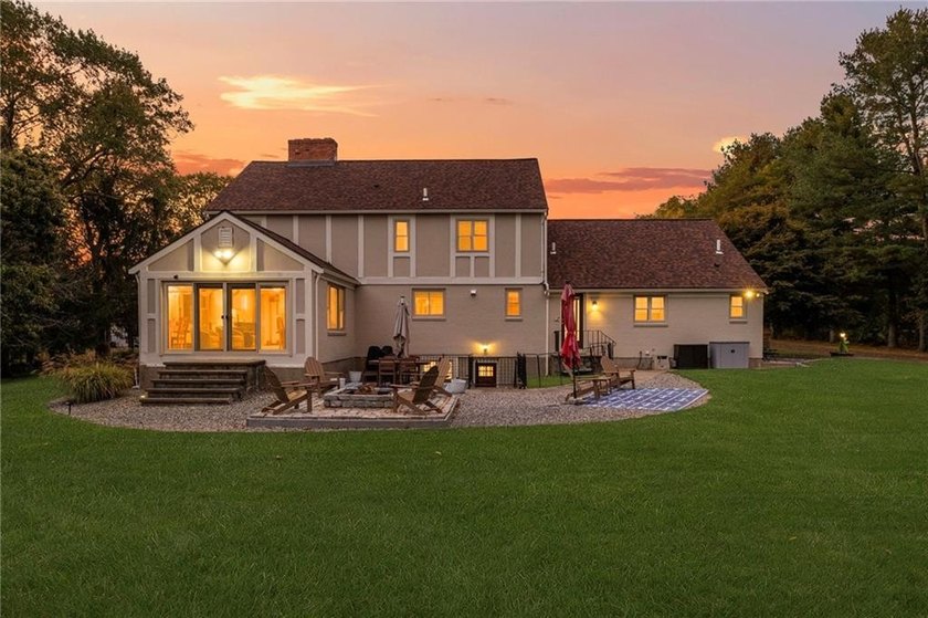 Exceptional value for this legal 2-unit compound on 7.84 private - photo 47