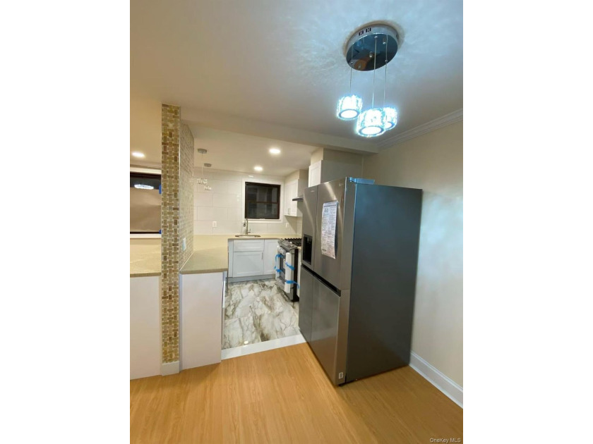 NO INTERVIEW - Garden-Style 1-Bedroom Co-op in South Flushing - photo 11
