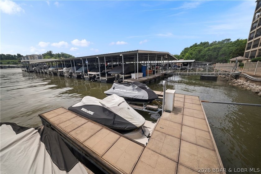 If you've been searching for a Lake Ozark condo with - photo 31