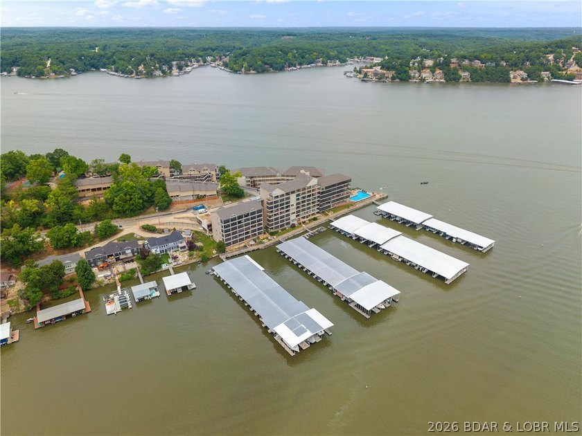 If you've been searching for a Lake Ozark condo with - photo 36