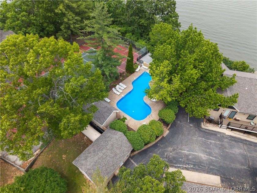 If you've been searching for a Lake Ozark condo with - photo 38