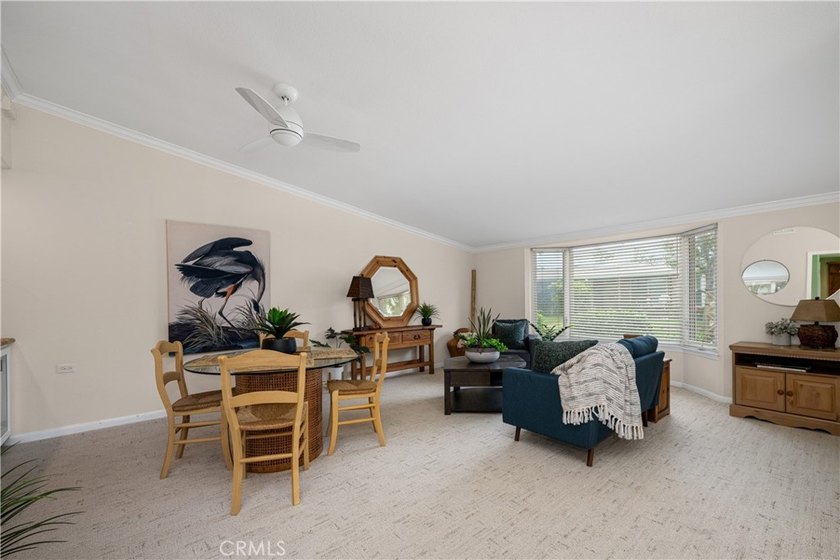IMMACULANT 2 bedroom 1 1/2 bath corner unit in Mutual 10! This - photo 16