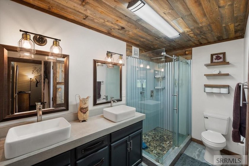 Welcome to where country living meets convenience! Nestled on 1 - photo 13