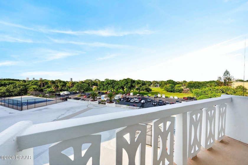 Welcome to coastal living at its finest in the highly desirable - photo 16