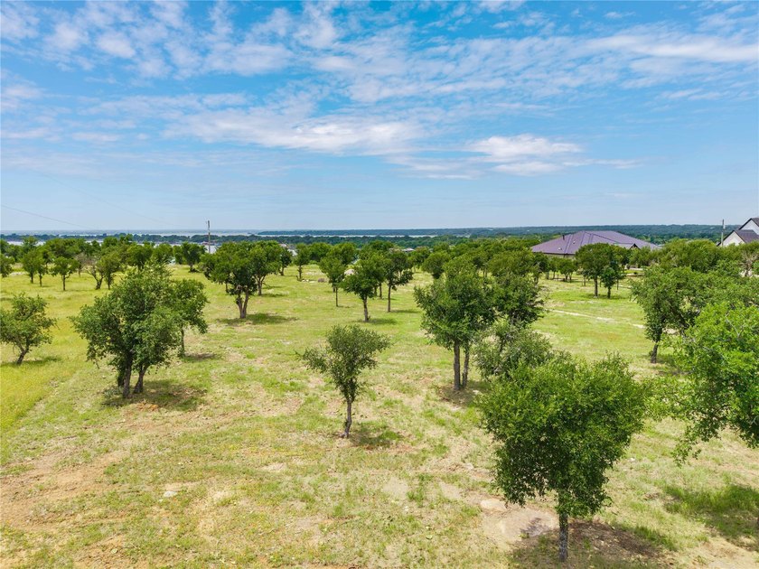 Stunning lakefront opportunity in the highly sought-after gated - photo 3