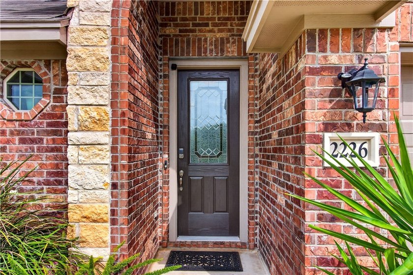 Located in Corpus Christi's desirable Southside, this - photo 4