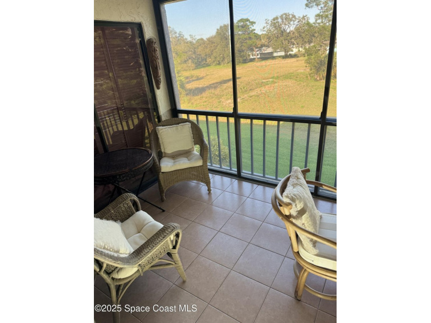 Inviting 2 bedroom, 2 bathroom condo located in the Royal Oak - photo 20