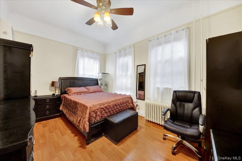Exceptional investment opportunity in the desirable Wakefield - photo 11