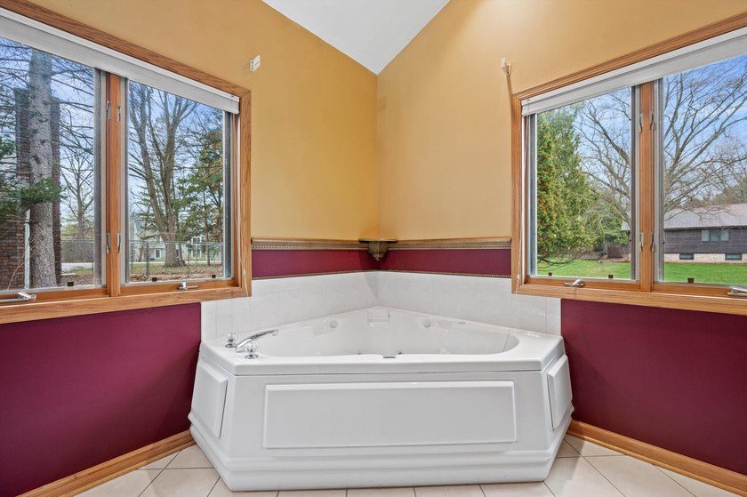 Nestled in a desirable Lake Country setting, this inviting home - photo 19