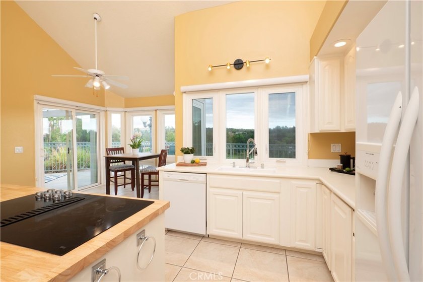 Welcome to Victoria Fairways-Riverside's only custom-built - photo 33